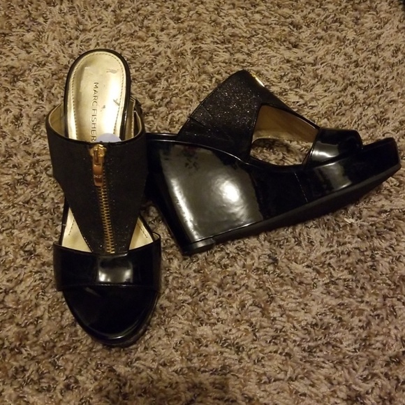 Shoes - Picture 1 of 2